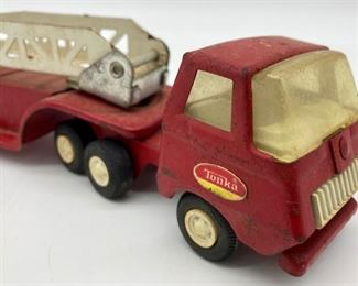 Antique Tonka ladder truck