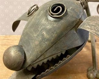 Metal dog plant holder