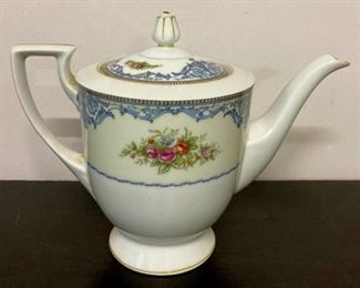 Vintage Narumi china teapot