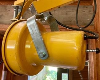 Phoenix Dock Lite - industrial adjustable swing arm work light