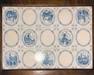 Side table with Delft tile top (Detail view)