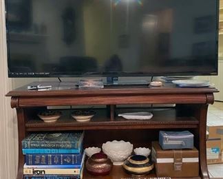 Media cabinet and Vizzio Television