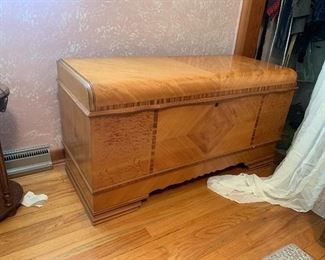 Beautiful art deco Lane cedar chest