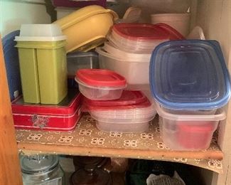 Tupperware 