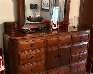 Thomasville Dresser with Vanity Mirror