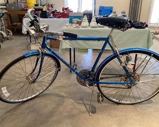 Schwinn Suburban men's bike