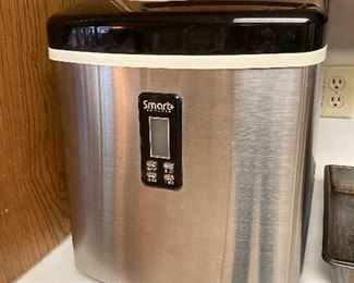 Smart icemaker