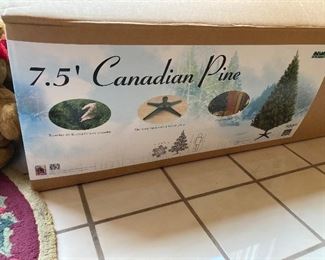 7.5' Christmas tree