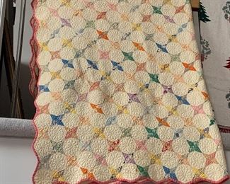 Stunning 1930's hand made quilt