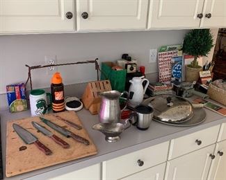 Kitchenware, knives, cutting board