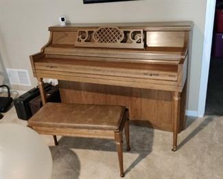 W W KIMBALL CO BRAND - UPRIGHT PIANO W/BENCH