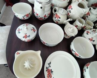 HALLS BRAND - "RED POPPY" VINTAGE CHINA COLLECTION