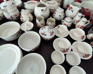 HALLS BRAND - "RED POPPY" VINTAGE CHINA COLLECTION