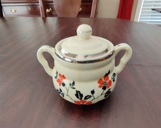 HALLS BRAND - "RED POPPY" VINTAGE SERVING CHINA COLLECTION