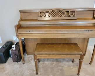 W W KIMBALL CO BRAND - UPRIGHT PIANO W/BENCH