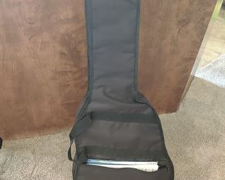 YAMAHA BRAND - BATTERY POWERED ELECTRIC 6 STRING GUITAR W/CASE 