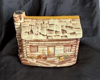 MCCOY BRAND - VINTAGE COLLECTIBLE COOKIE JAR