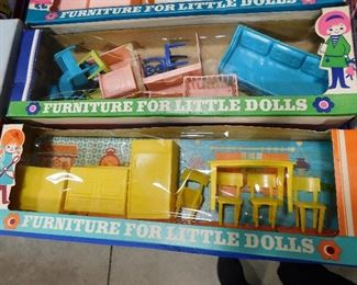 Vintage dollhouse furniture