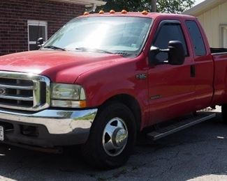 1999 Ford F-350 Super Duty Pickup Truck, VIN # 1FDWF37F7XEA36474, Mileage Showing On Odometer 174485