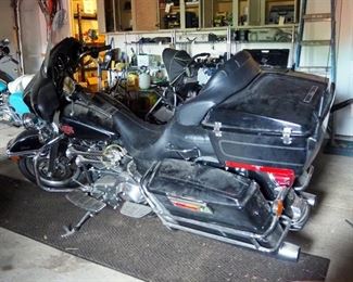 2004 Harley-Davidson FLHTCUI Shrine Motorcycle, VIN # 1HD1FKW154Y632240, Miles Showing On Odometer 12,190