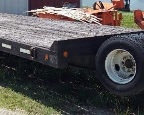 1996 Towmaster Tandem Axle 24' x 8' Flat Bed Trailer, VIN # 4KNFC2422TL160898, With Beaver Tail & Ramps