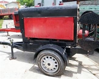 Portable Lincoln Arc Welder, Model SA-200-F-163