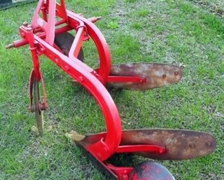 Dearborn 3-Point Hitch 2 Bottom Plow