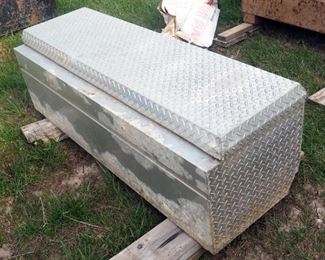 Knack Diamond Plate Truck Bed Tool Box, 20" x 61" x 20"