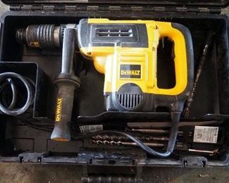 DeWalt 1 9/16" Spline Rotary Hammer, Model D25553, Includes Drill Bits And Carrying Case
