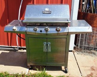 Char-Broil Stainless Steel 3-Burner Propane Grill, 48" x 52" x 19"
