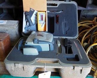 Porter Cable Robo Toolz Model RT-7690-2 In Carrying Case And David White Electronic laser Detector Model LD-18N