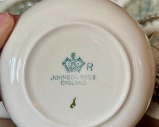 Johnson Brothers, The Friendly Village, Sugar Maples, Made in England, Tea Serving