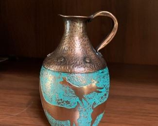 Chilian Pitcher