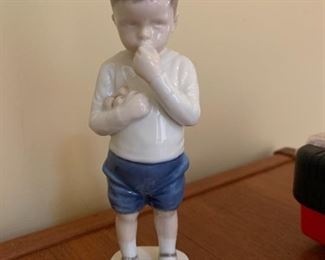 B&G Bing and Grondahl Peter with Apples #1696 Made in Denmark