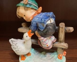 Goebel Figurine #195, Barnyard Hero