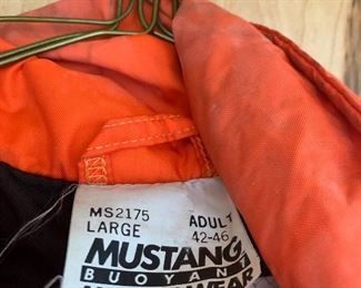 Mustang Marine Wear, Size Large
