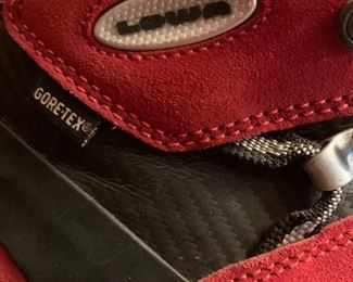 Lowa Goretex Size 10.5 Boots