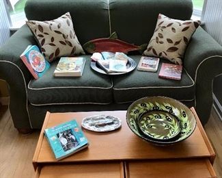 Love Seat & Home Decor