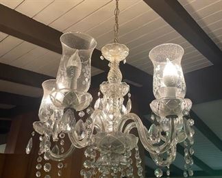 Chandelier 
