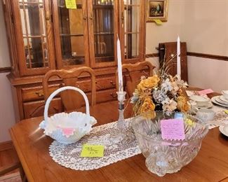 American Drew  dining table with 2 leaves, 6 padded chairs...also lighted tall hutch.