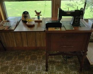 White Rotary Sewing Machine-Series 77