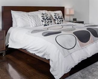 Gorgeous walnut CalKing Bed