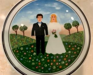 Item 235:  Villeroy & Boch Wedding Plate:  $24