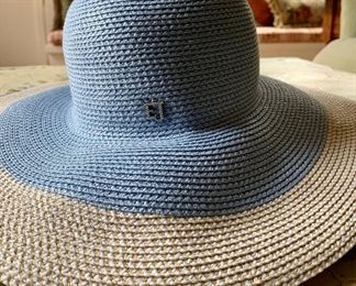 Item 227:  Eric Javits Hat:  $110