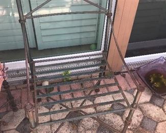 This is for a set of 2 chairs that match