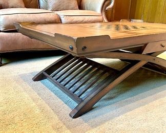 Alternative view of game table