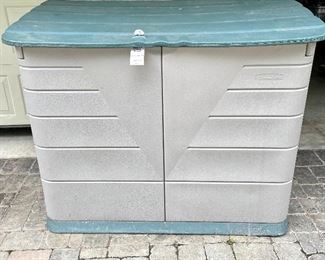 $500 - Need more outdoor storage? Large storage sells new for $857 60 x 32 x 48
