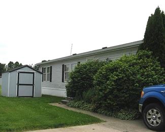2 Manufactured Homes & Contents Up for Public Auction