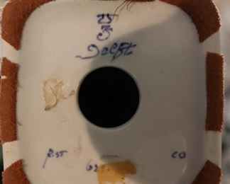 Porcelain Delft blue figurine