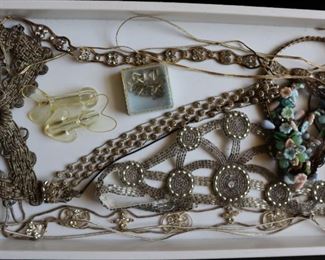 Vintage women's costume jewelry